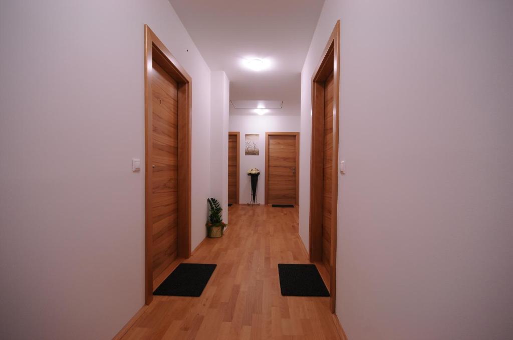 Rooms Jana Slunj Bilik gambar