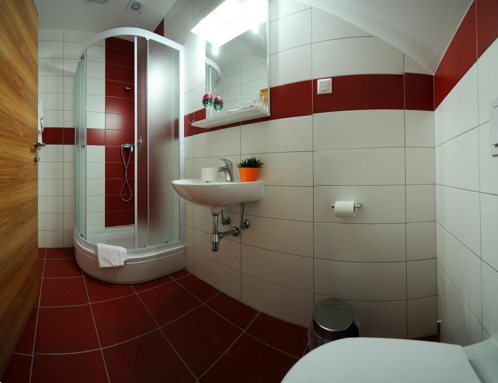 Rooms Jana Slunj Luaran gambar