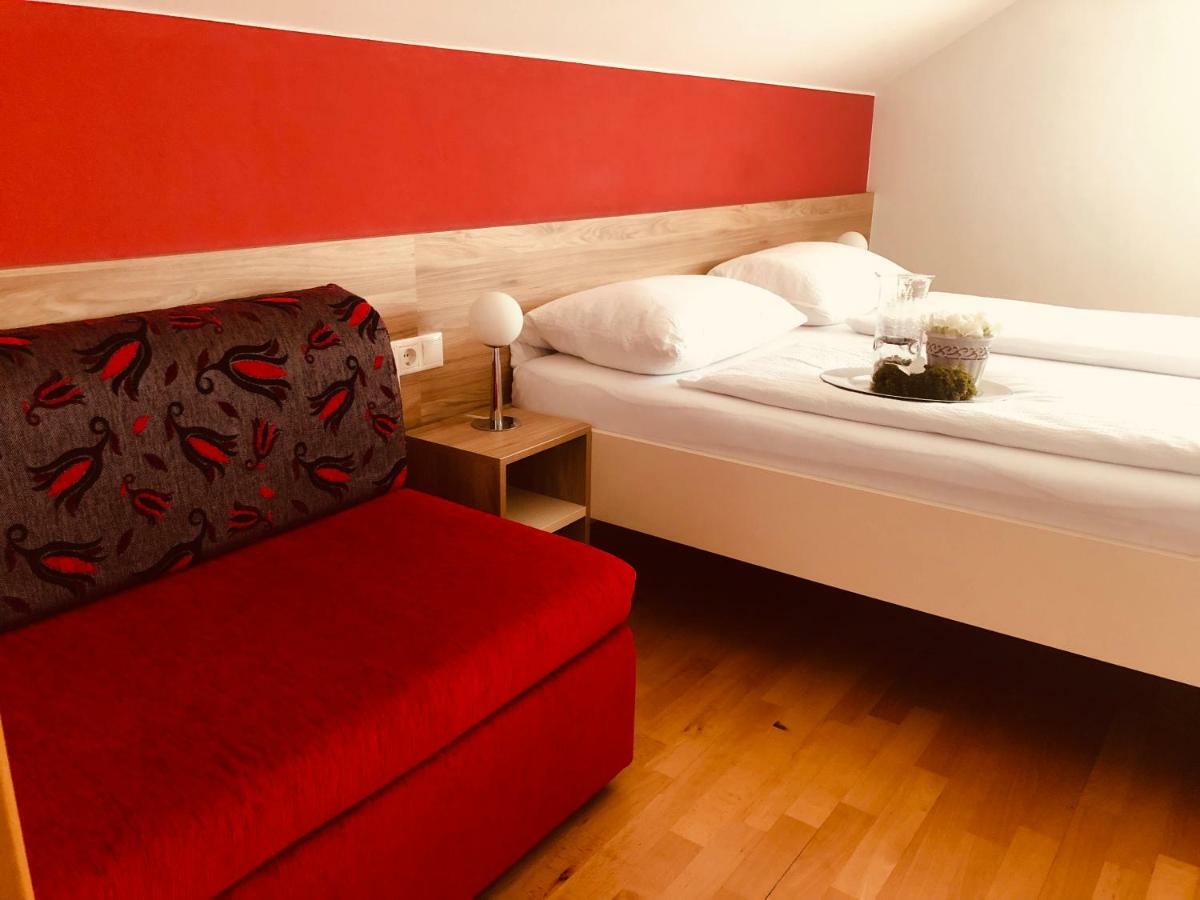 Rooms Jana Slunj Luaran gambar