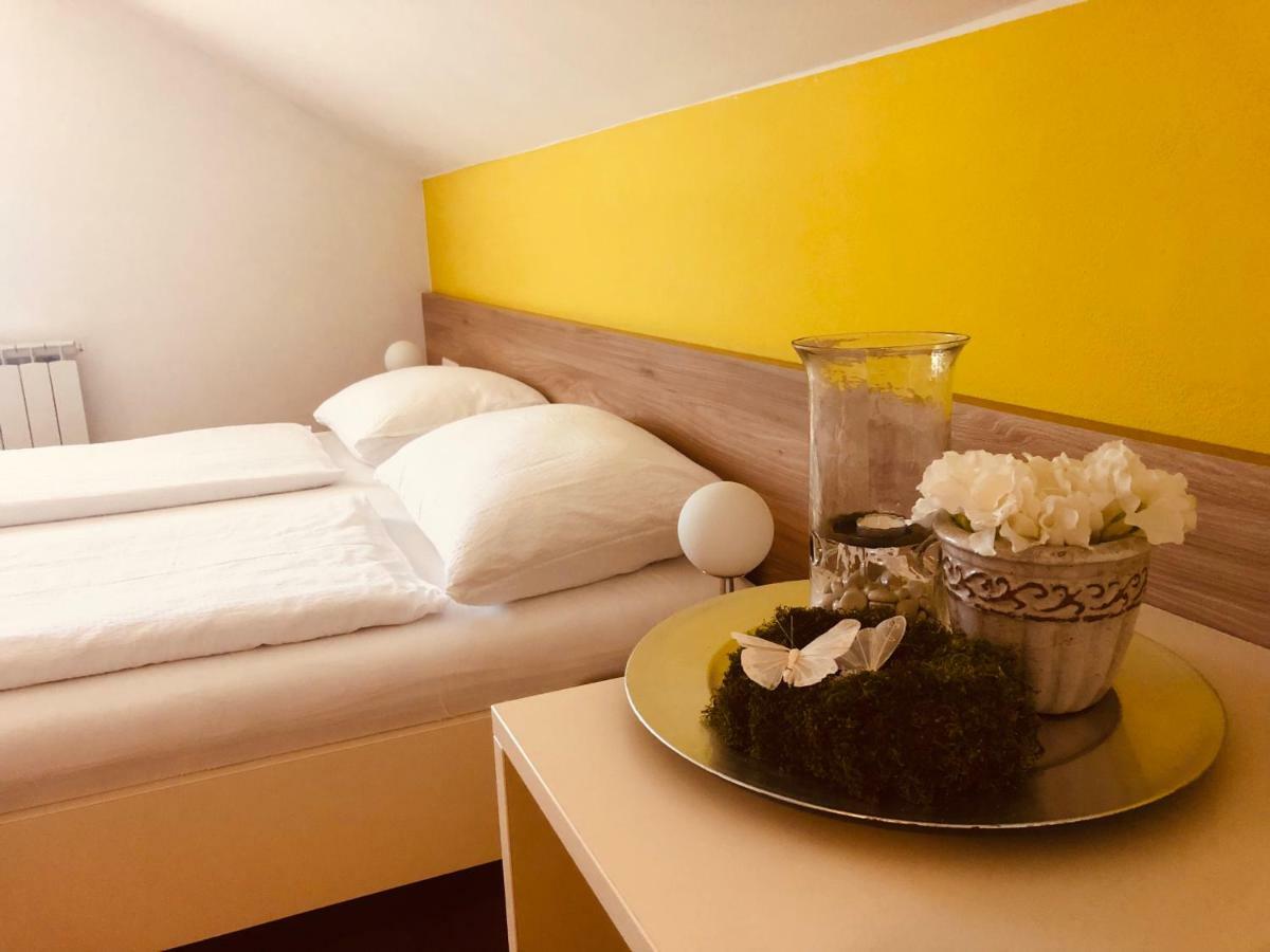 Rooms Jana Slunj Luaran gambar